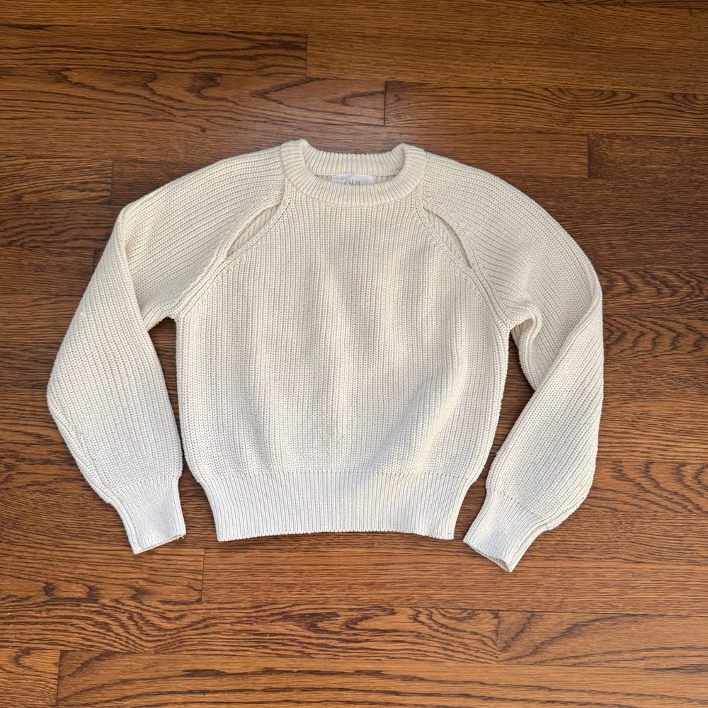 Zara Girls Cream Crewneck Sweater with Shoulder Cut Out Detail. EUC. Size 11/12